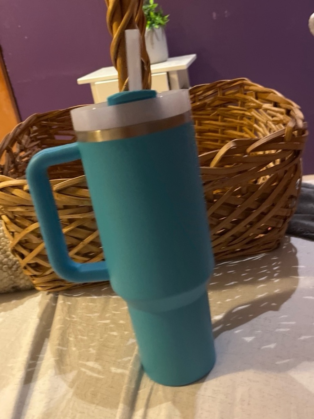 Stanley Teal Blue Travel Mug with Handle - Picture 2 of 2